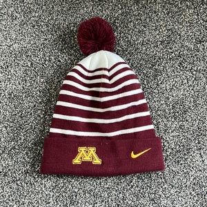 Minnesota Gopher Nike hat